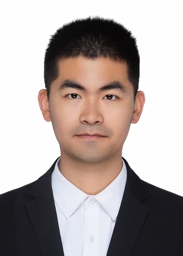 1744267830264773.jpg 104_证件照_1.jpg