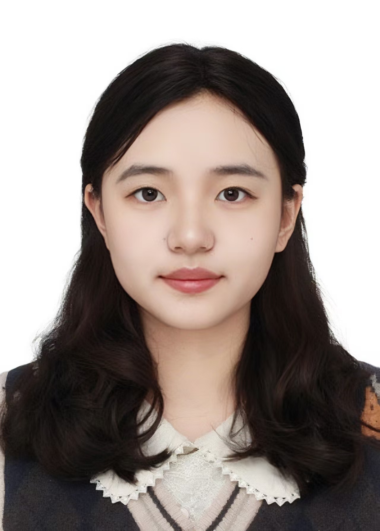 1744268562548142.jpg 75_证件照_3M证件照.jpg