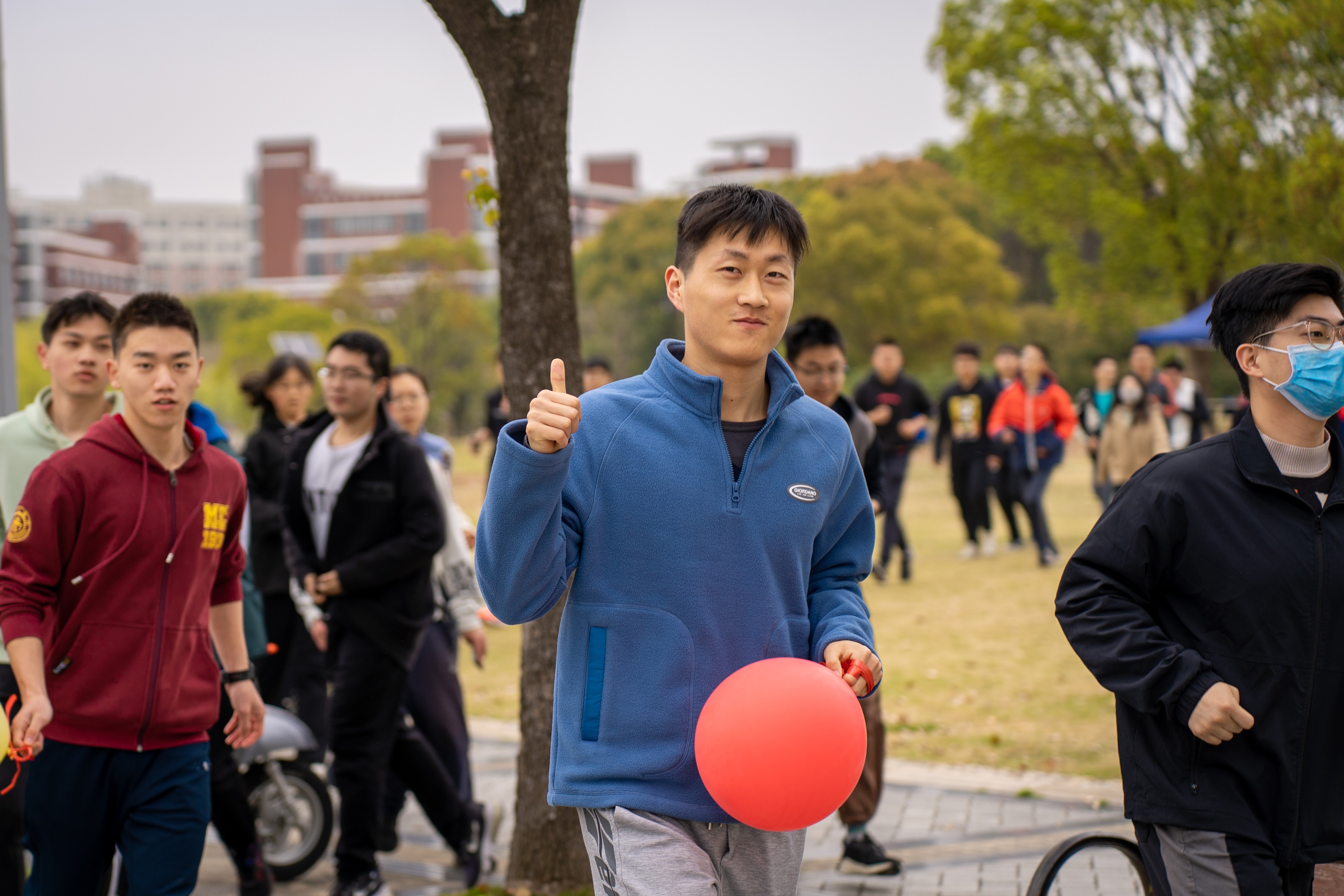 1744272263777851.jpg 28_单人生活照_生活照3.jpg