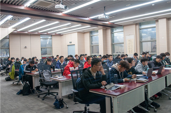 1606738453711344.jpg 图1:讲座开展照片.jpg