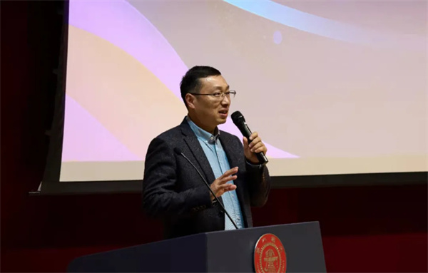 1637753488562048.jpg 图1 张文明致辞.jpg