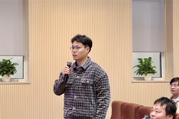 1682572330835048.jpg 05-1-自由交流.jpg