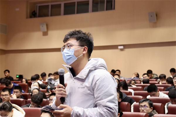 1682572382818363.jpg 05-2-自由交流.jpg