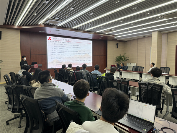 1703853823980973.jpg 图3 党章诵读.jpg