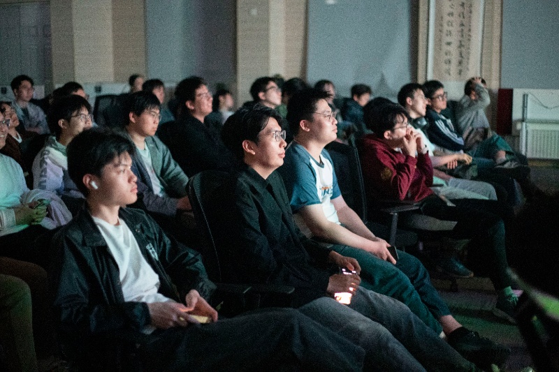 图2 沉浸观影：从电影中一窥情绪_resized.jpg