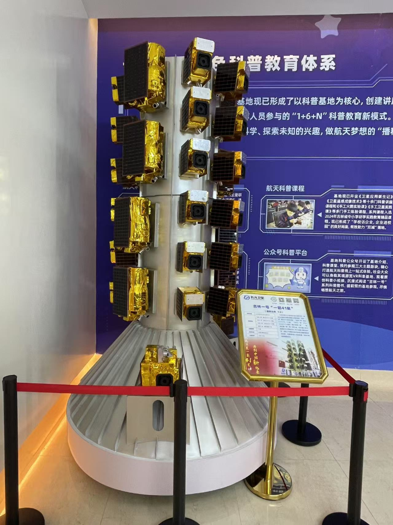 1750919787795121.png 3_resized.png