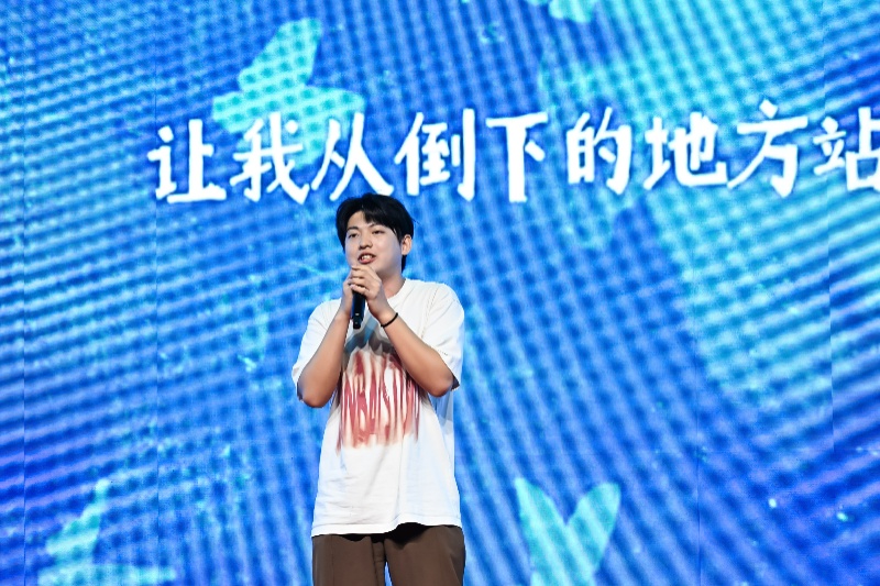 1751115622220759.jpg 图11+蝴蝶_resized.jpg